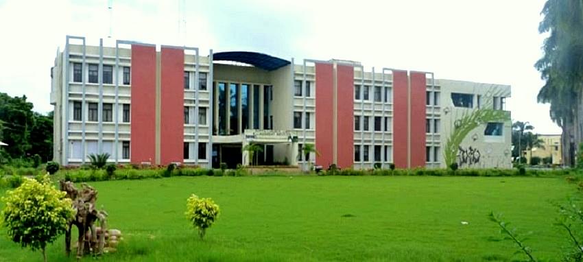 Vanbandhu College of Veterinary Science & Animal Husbandry