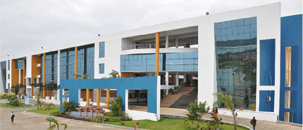 Dhanalakshmi Srinivasan College of Engineering and Technology