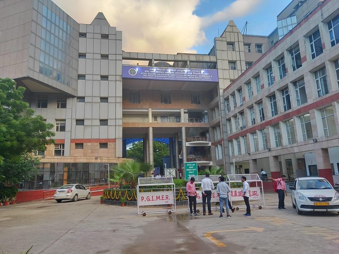 Atal Bihari Vajpayee Institute of Medical Sciences &
Dr. Ram Manohar Lohia Hospital