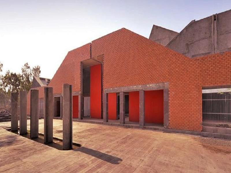 SMEF’s Brick School of Architecture