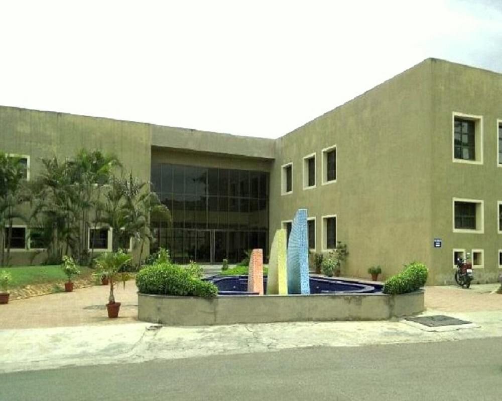 Tolani Maritime Institute